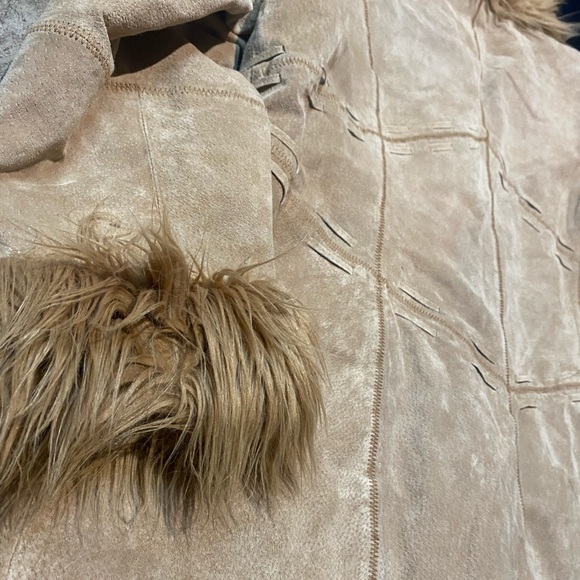 Vintage 90’s/y2k genuine leather tan jacket with clasp - Picture 7 of 13